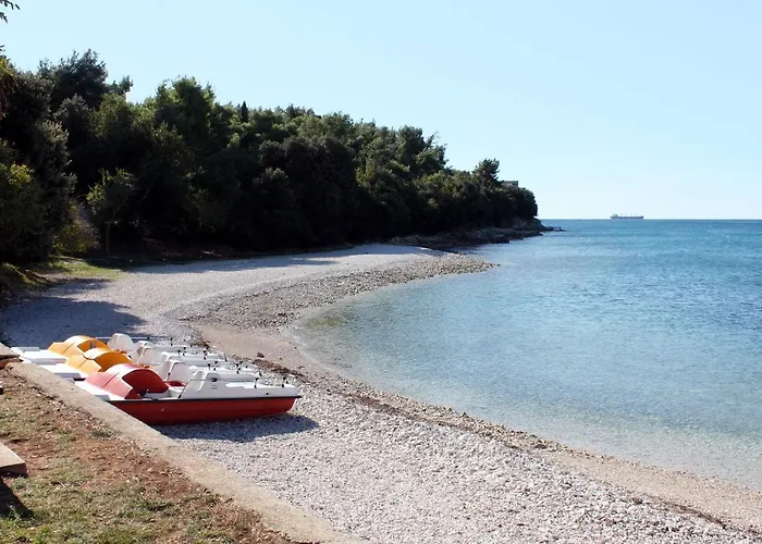 With A Parking Space - 14565 *